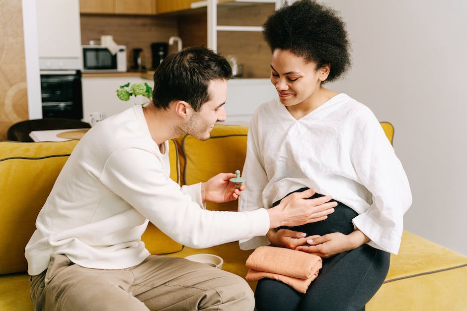 Bauchschwangerschaft: Wann senkt sich der Bauch?