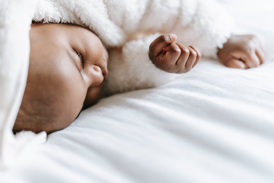 Schluckauf bei Babys im Mutterleib - wie lange?