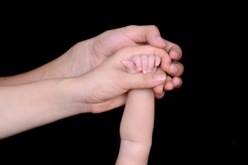 Babys im Bauch mit Schluckauf: Wie oft tritt es auf?